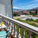 Dosen Iii krevet i doručak 3*