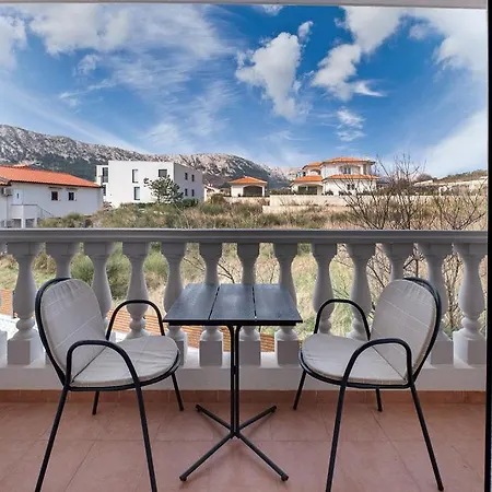 Bed & Breakfast Dosen Iii Baska (Krk)