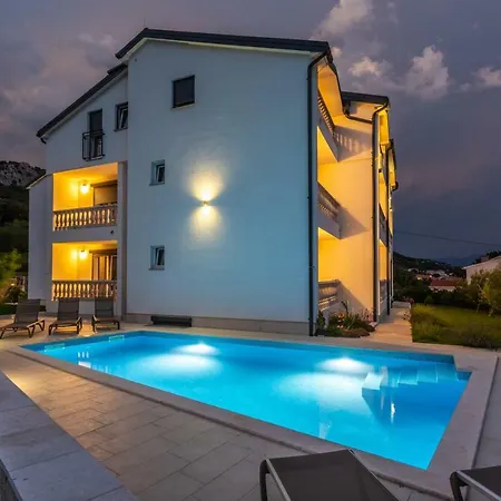 Dosen Iii 3* Baška