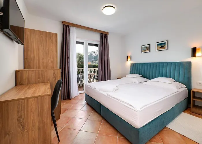 Došen Iii Bed & Breakfast 3*