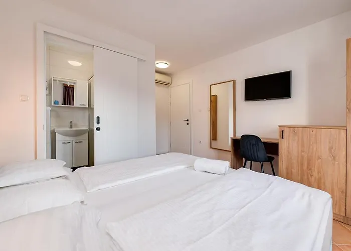 Bed & Breakfast Došen Iii