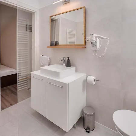 Došen Iii Frühstückspension